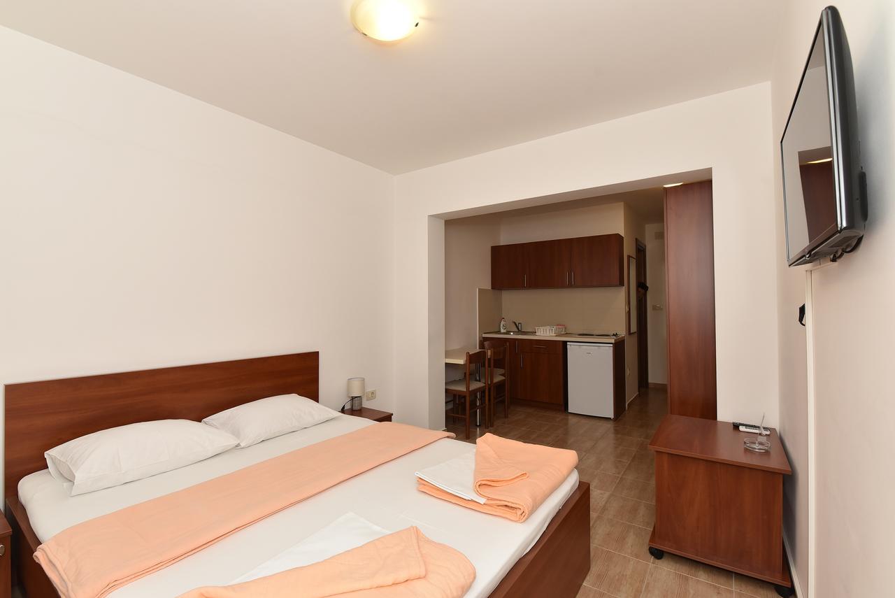 Studio Apartments 6 Palmi Будва Экстерьер фото